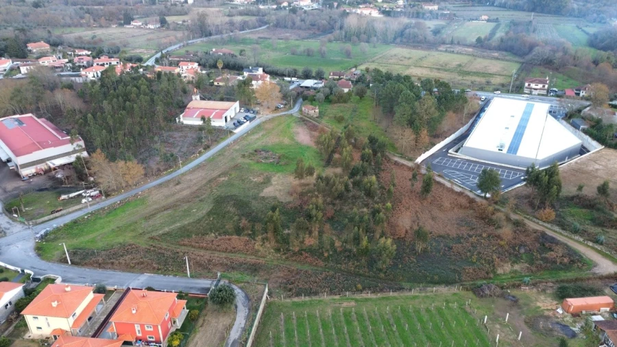 Terreno para Venda em Arcozelo Foto 7