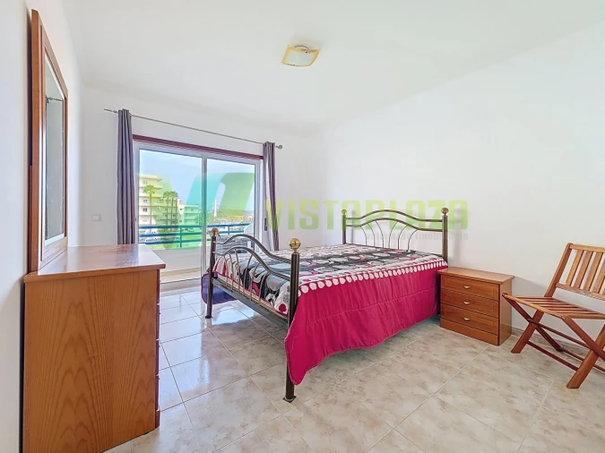 Apartamento T3 para Venda em Estômbar e Parchal Foto 7