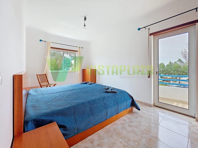 Apartamento T3 para Venda em Estômbar e Parchal Foto 13