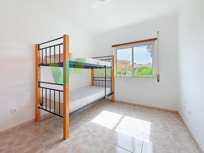 Apartamento T3 para Venda em Estômbar e Parchal Foto 18