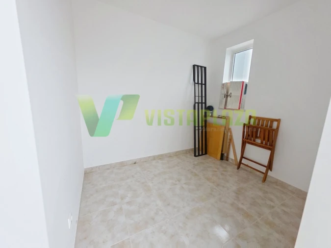 Apartamento T3 para Venda em Estômbar e Parchal Foto 27