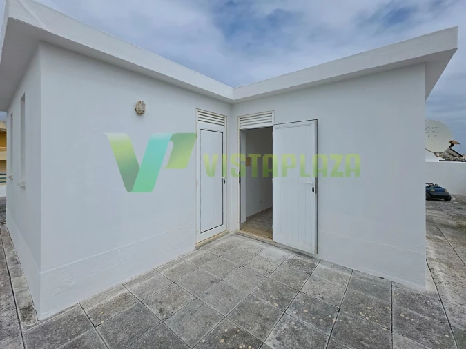 Apartamento T3 para Venda em Estômbar e Parchal Foto 28