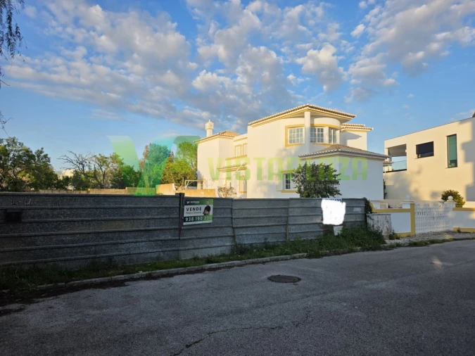 Terreno para Venda em Portimão Foto 15