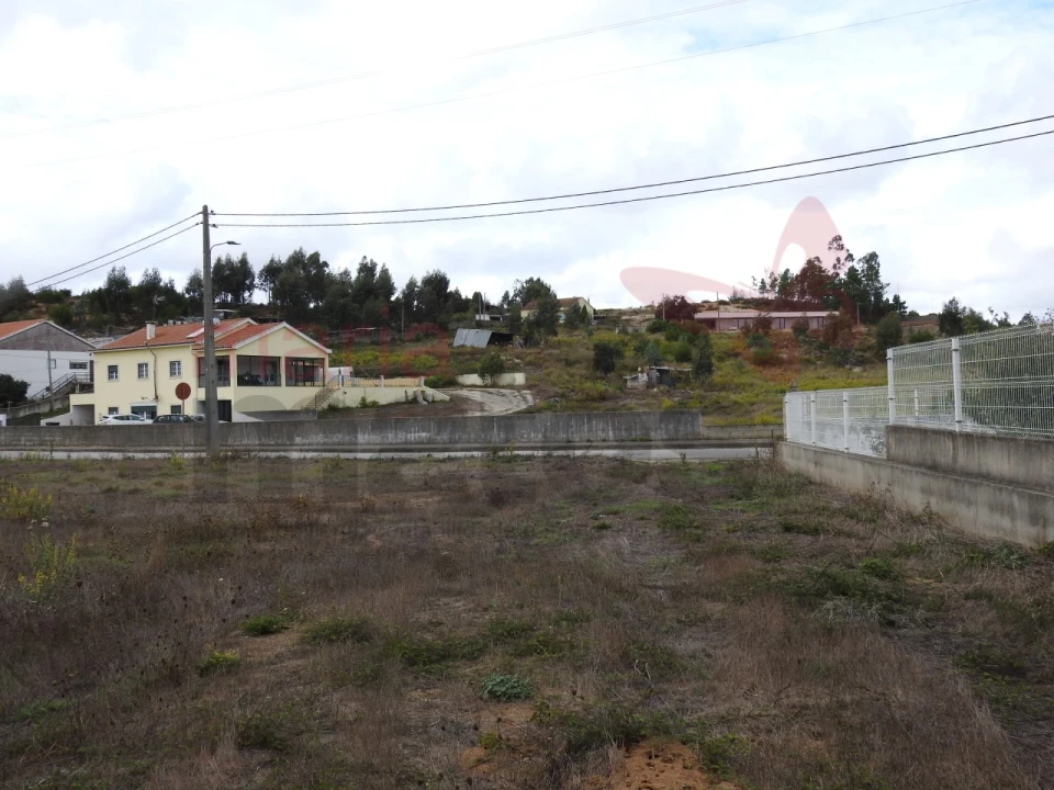 Terreno para Venda em Ramalhal Foto 9