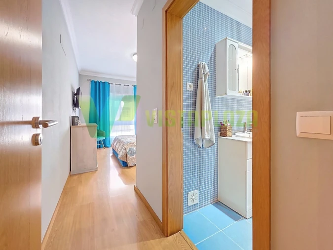 Apartamento T3 para Venda em Portimão Foto 11