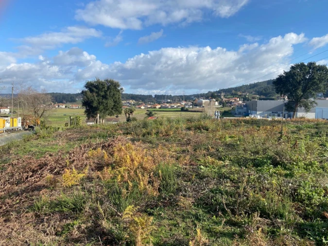 Terreno para Venda em Gondifelos, Cavalões e Outiz Foto 4