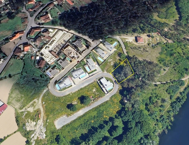 Terreno para Venda em Lago Foto 1