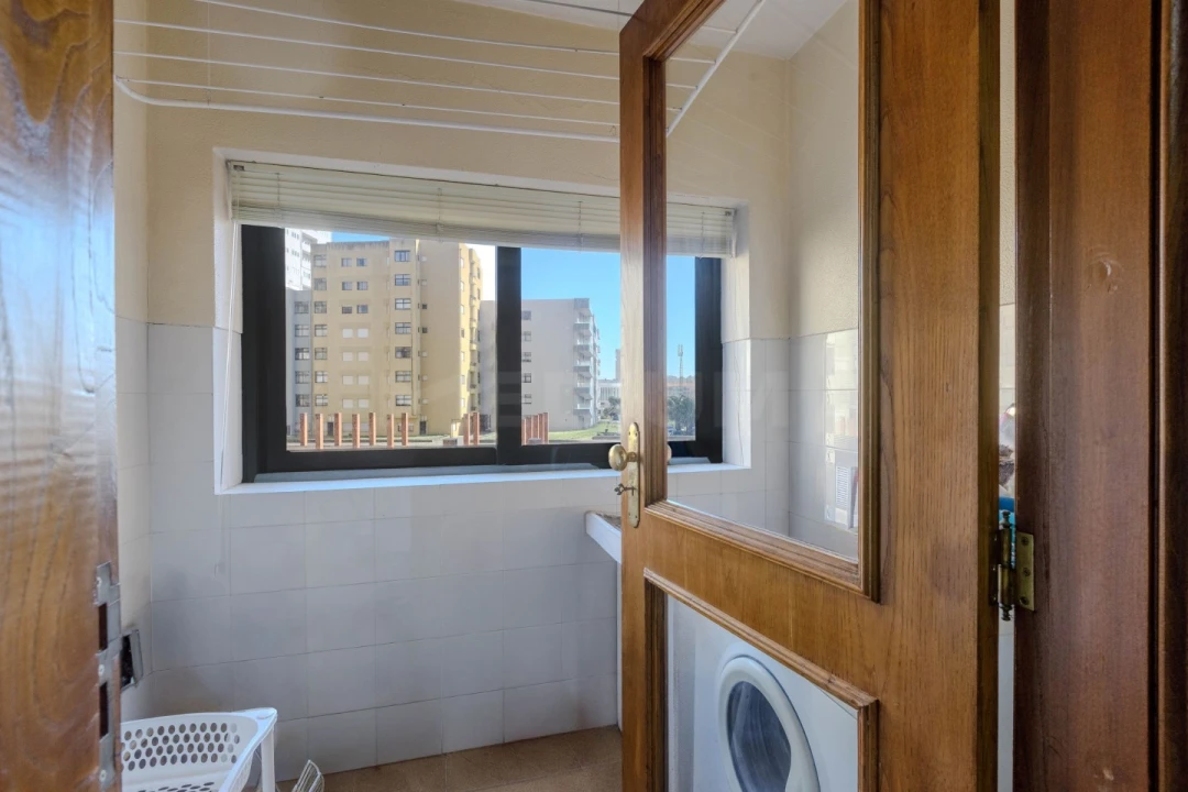 Apartamento T2 para Venda em Póvoa de Varzim, Beiriz e Argivai Foto 7