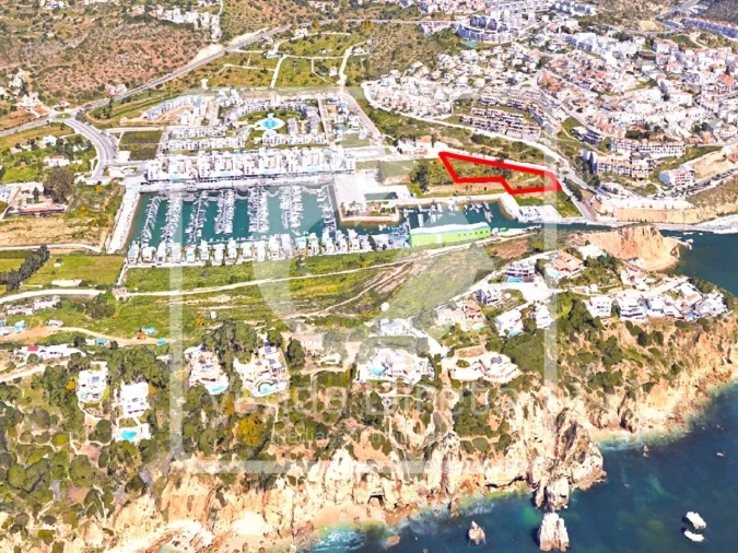 Terreno para Venda em Albufeira e Olhos de Água Foto 1