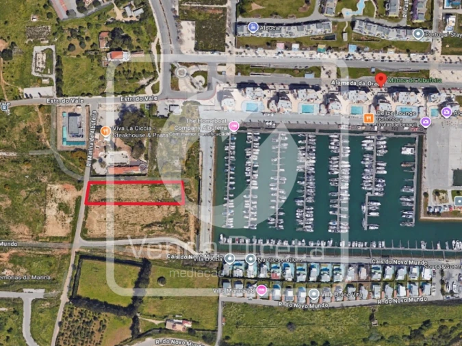 Terreno para Venda em Albufeira e Olhos de Água Foto 11