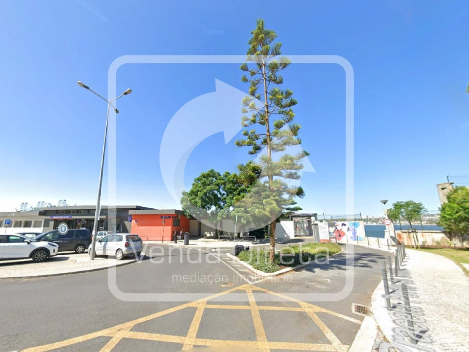 Moradia T3 para Venda em Caparica e Trafaria Foto 20