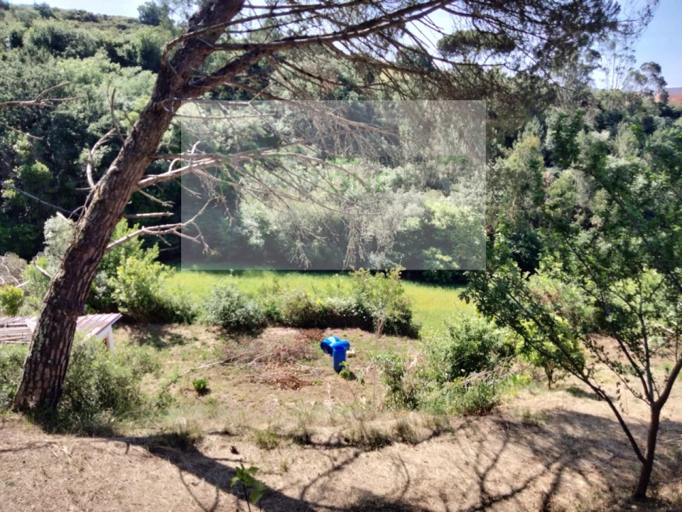Terreno para Venda em Venda do Pinheiro e Santo Estêvão das Galés Foto 12
