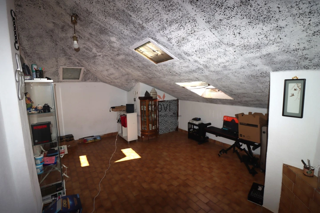 Apartamento T5 para Venda em Carcavelos e Parede Foto 16