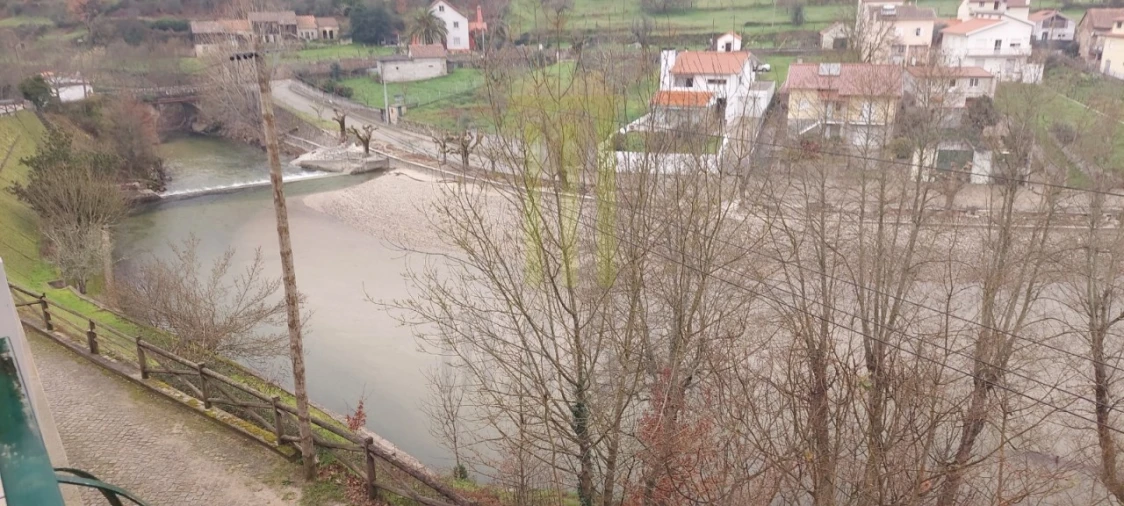 Moradia T3 para Venda em Penalva de Alva e São Sebastião da Feira Foto 15