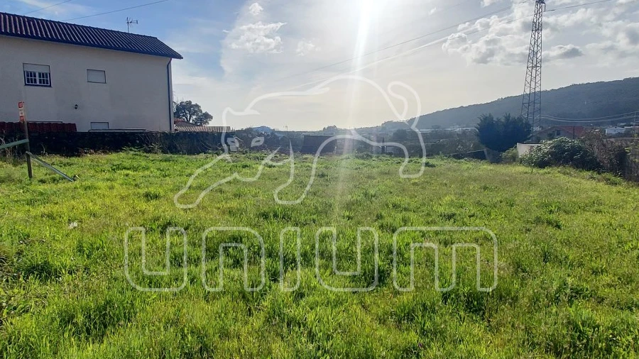 Terreno para Venda em Perre