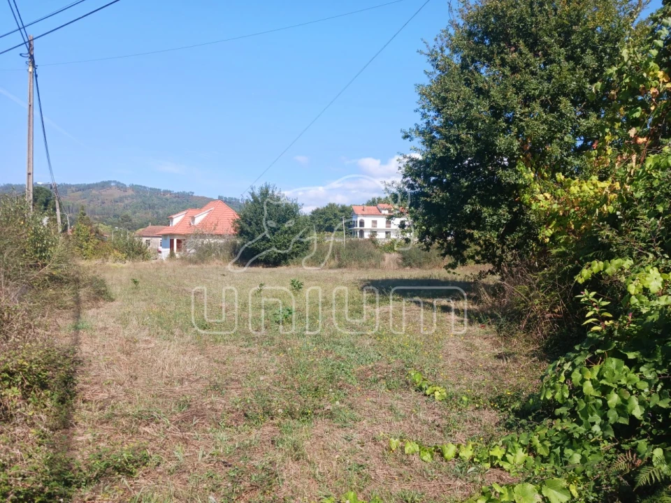 Terreno para Venda em Covas Foto 7