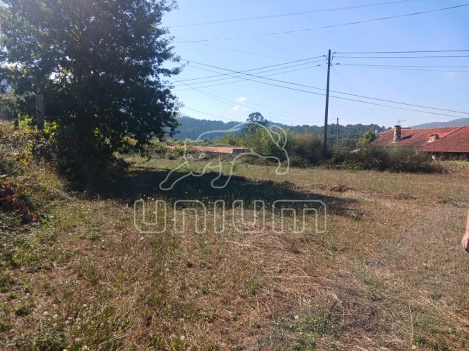 Terreno para Venda em Covas Foto 4