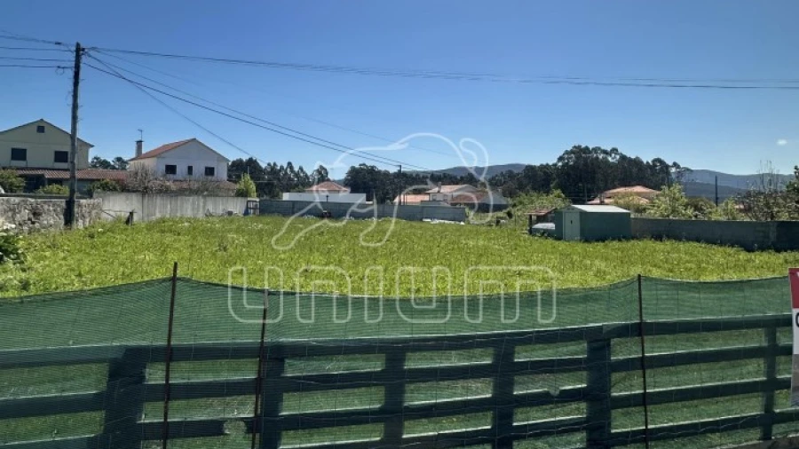 Terreno para Venda em Barroselas e Carvoeiro