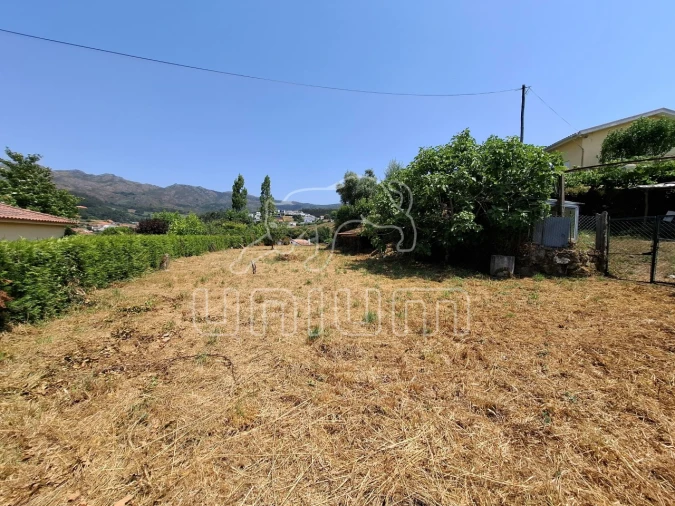 Terreno para Venda em Loivo Foto 6