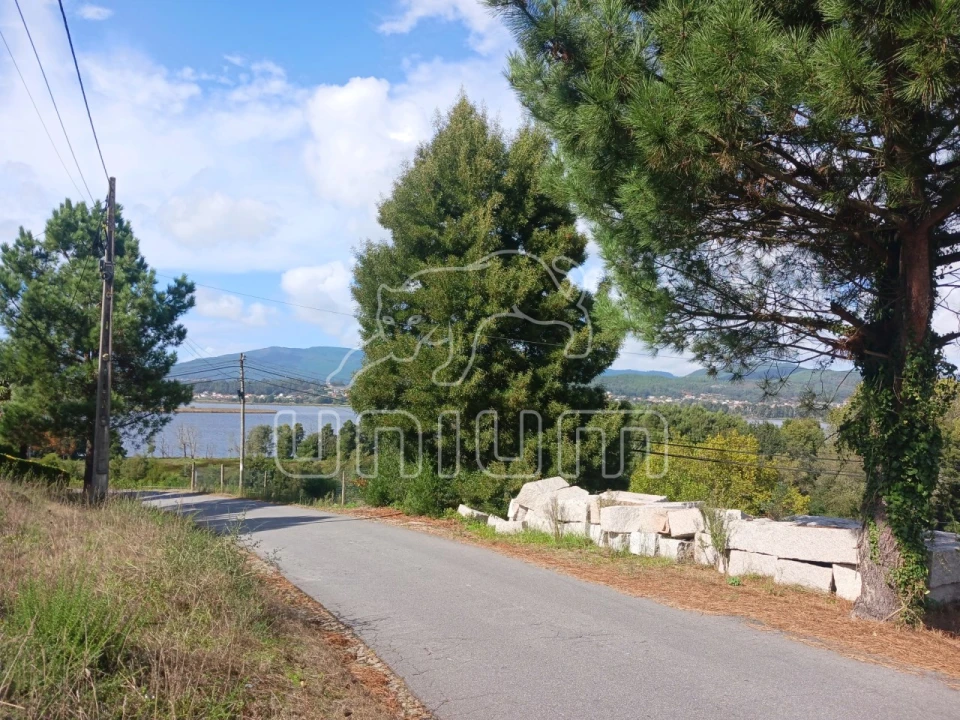 Terreno para Venda em Seixas Foto 2
