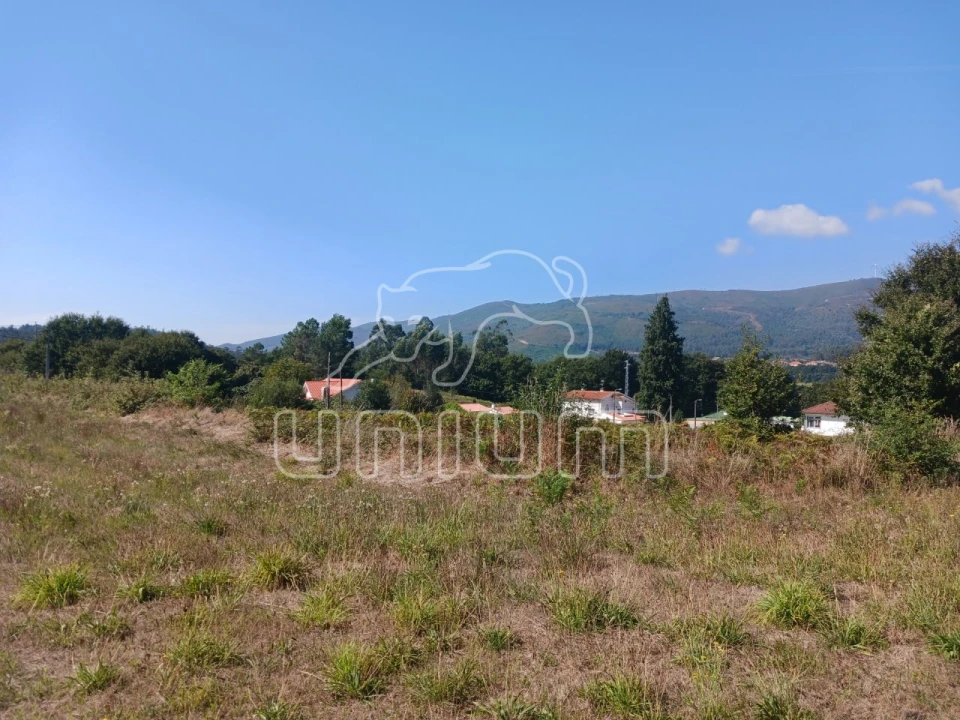 Terreno para Venda em Covas Foto 7