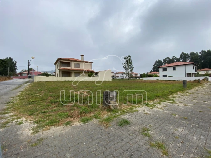 Terreno para Venda em Vila de Punhe Foto 2