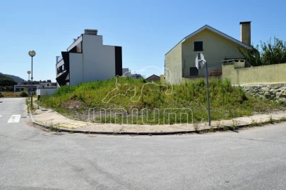 Terreno para Venda em Areosa