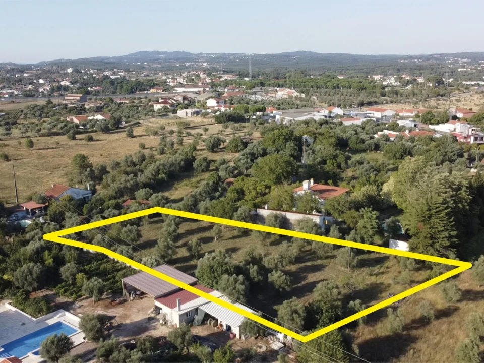 Terreno para Venda em Casais e Alviobeira Planta 5