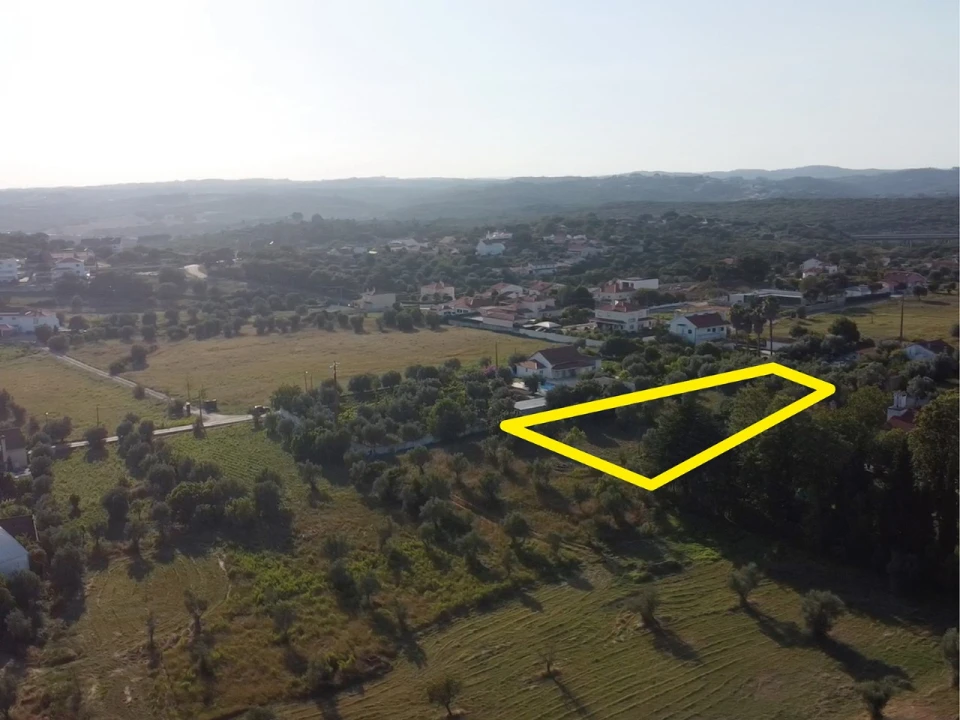 Terreno para Venda em Casais e Alviobeira Planta 4