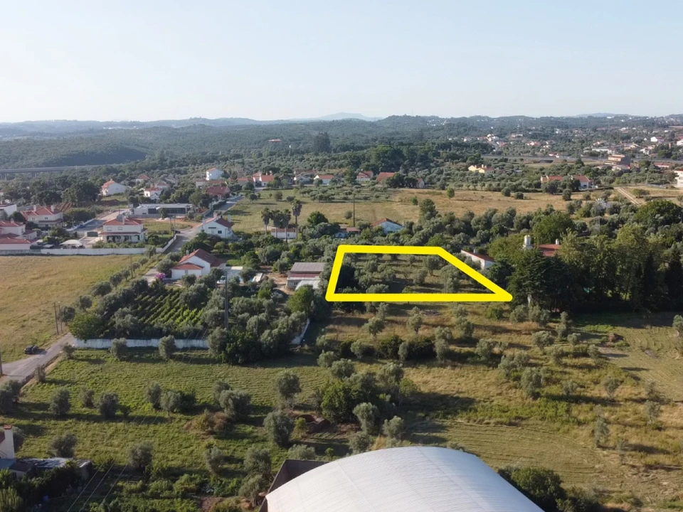 Terreno para Venda em Casais e Alviobeira Planta 8