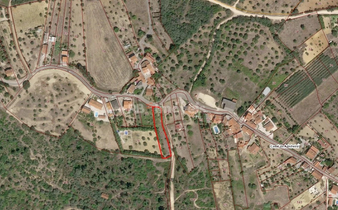 Terreno para Venda em Carregueiros Foto 13