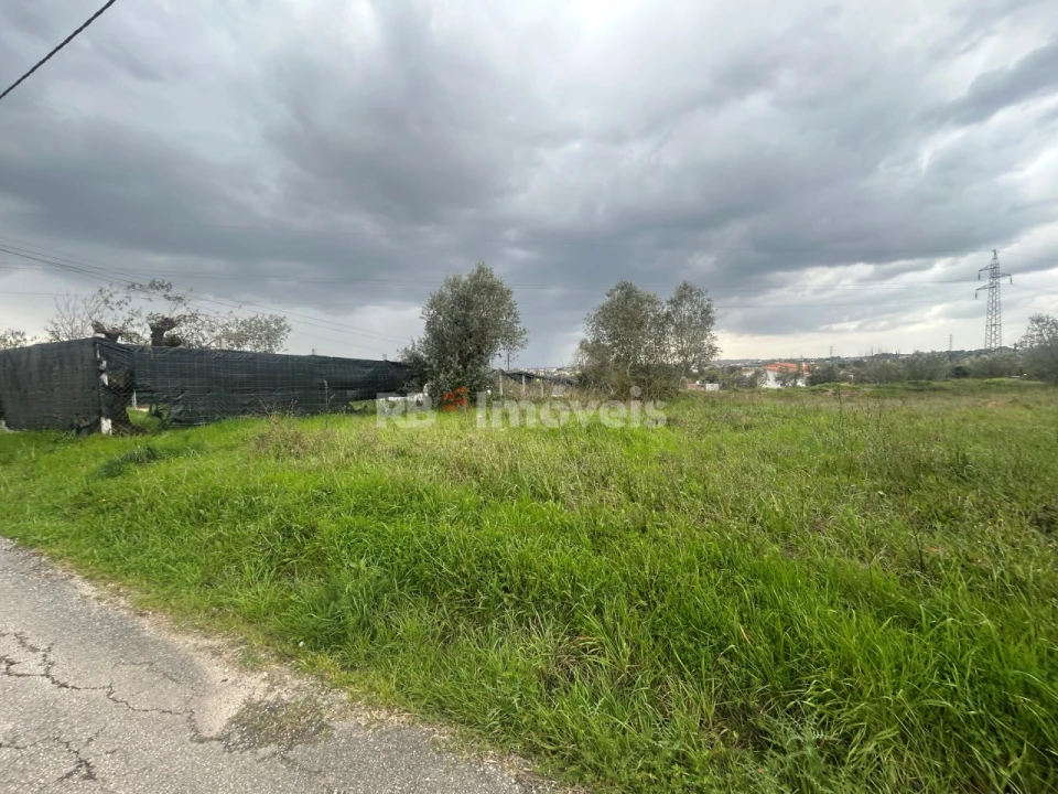 Terreno para Venda em Casais e Alviobeira Foto 21