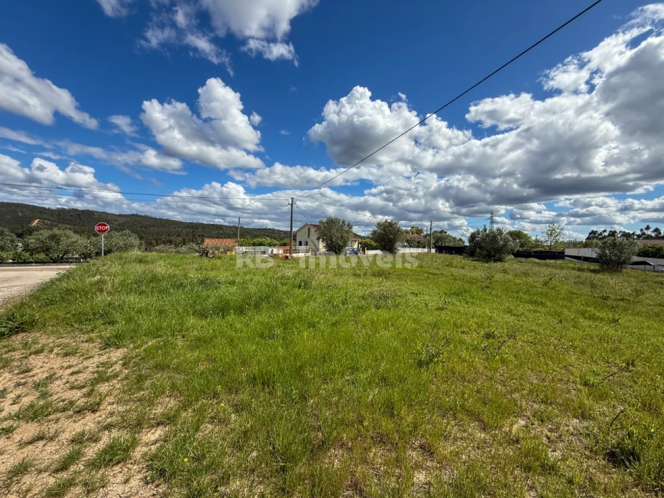 Terreno para Venda em Casais e Alviobeira Foto 21