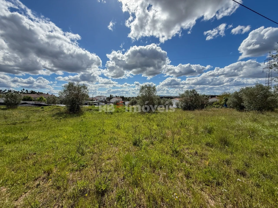 Terreno para Venda em Casais e Alviobeira Foto 24