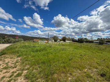 Terreno para Venda em Casais e Alviobeira