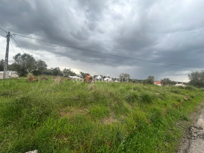 Terreno para Venda em Casais e Alviobeira Foto 17