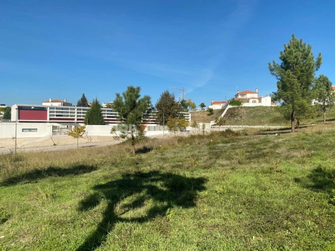 Terreno para Venda em Meia Via