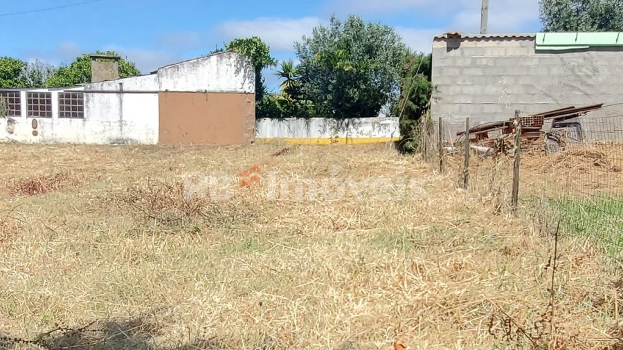 Terreno para Venda em Praia do Ribatejo