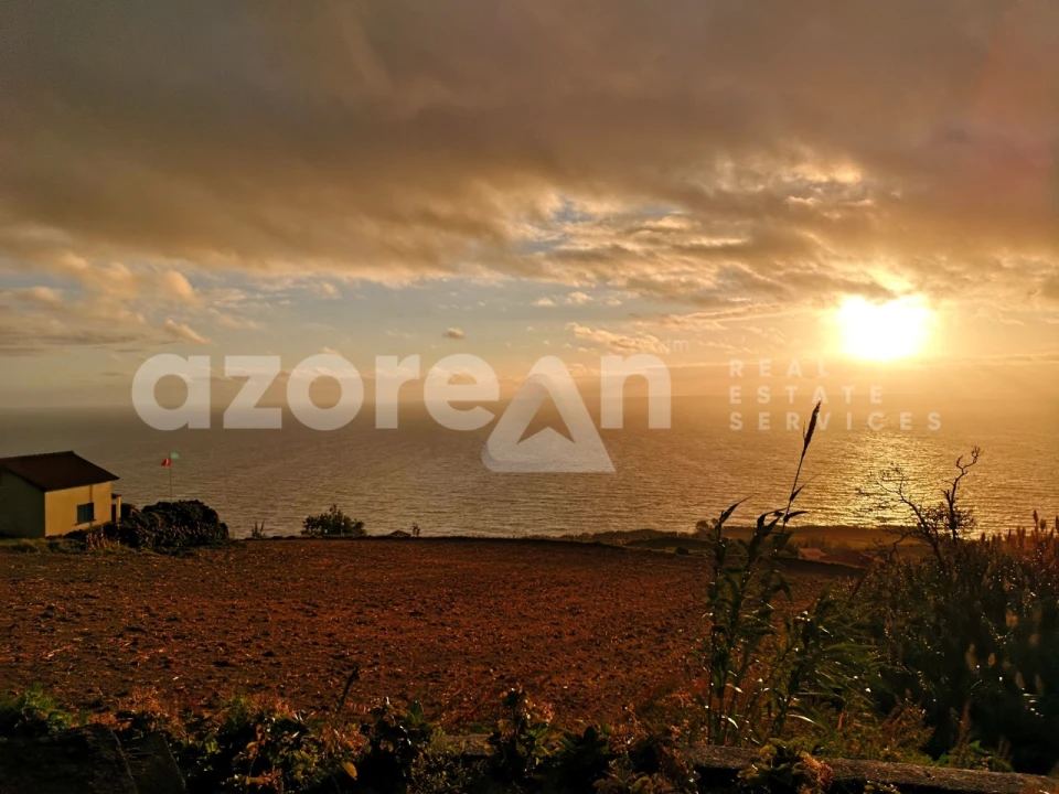 Terreno para Venda em Feteiras Foto 2