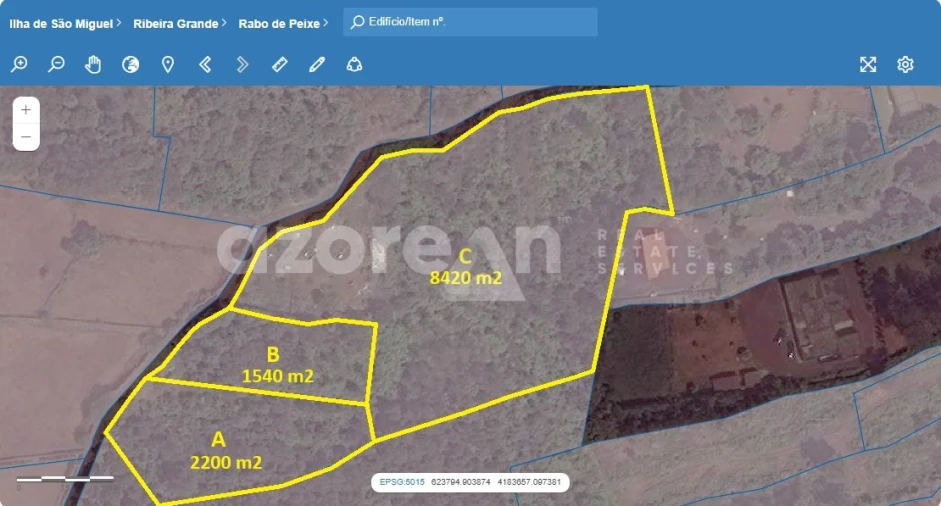 Terreno para Venda em Rabo de Peixe Foto 2