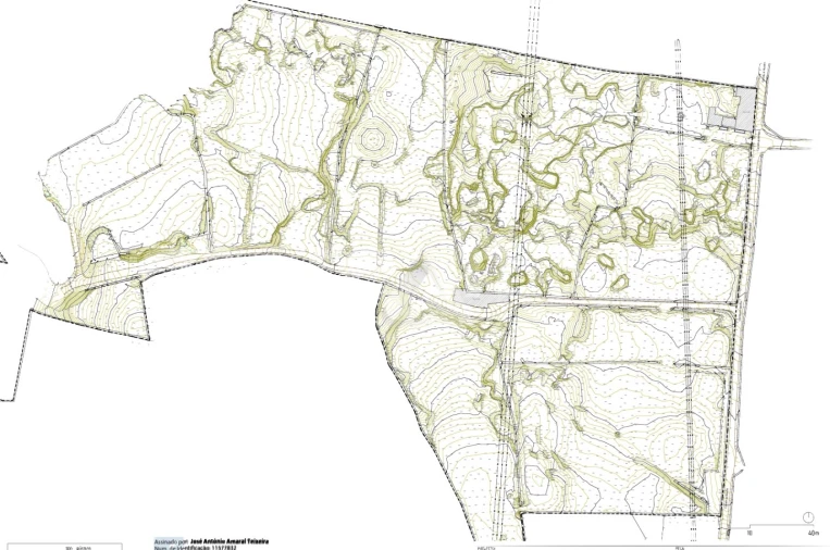 Terreno para Venda em Fajã de Baixo Foto 5