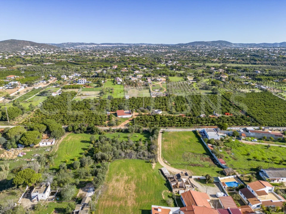 Terreno para Venda em Quarteira Foto 14