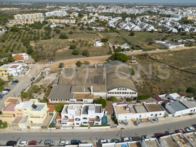 Terreno para Venda em Quelfes Foto 7