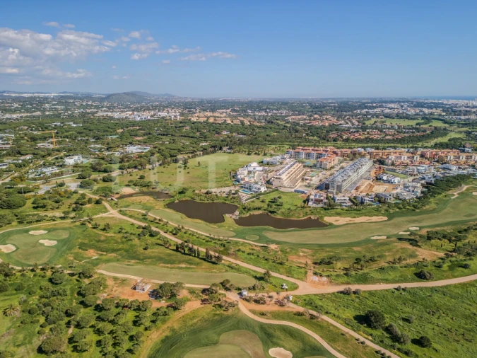 Moradia T5 para Venda em Quarteira Foto 56