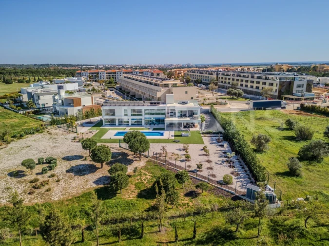 Moradia T5 para Venda em Quarteira Foto 58