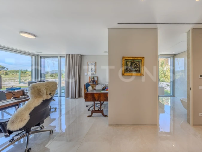 Moradia T5 para Venda em Quarteira Foto 18