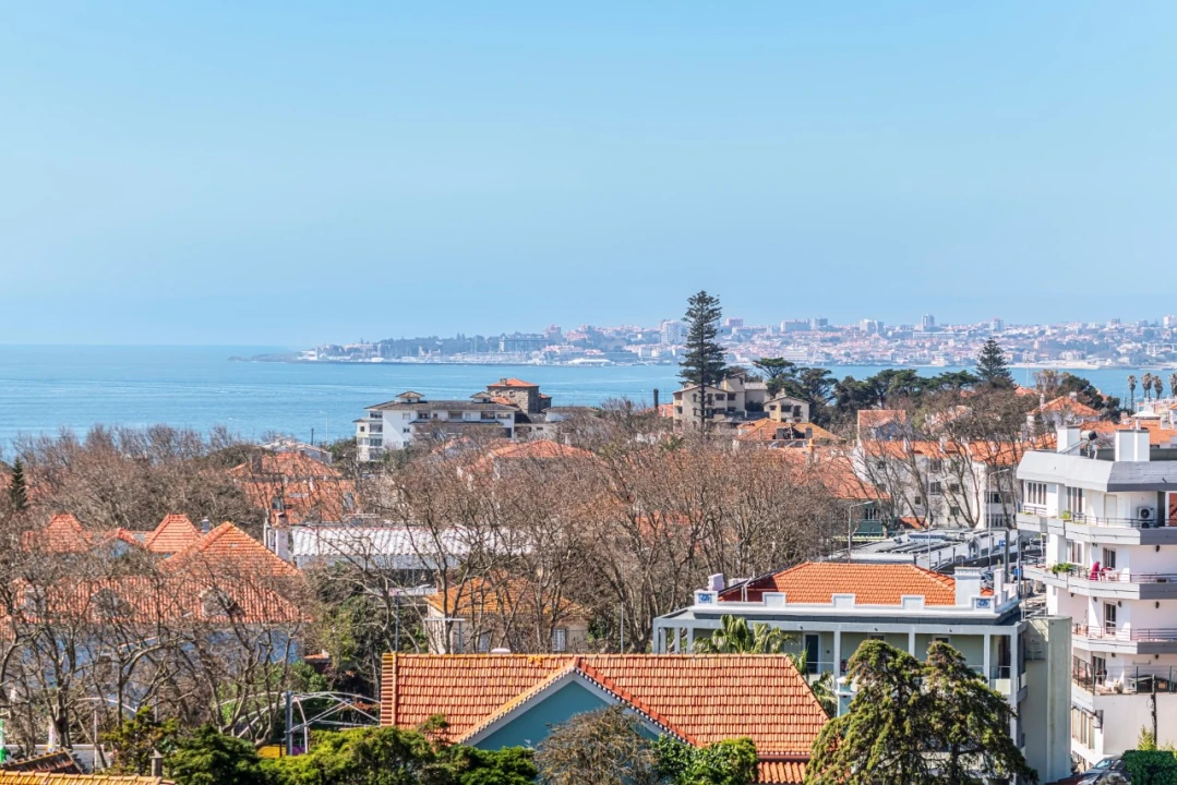 Apartamento T4 para Venda em Carcavelos e Parede Foto 27