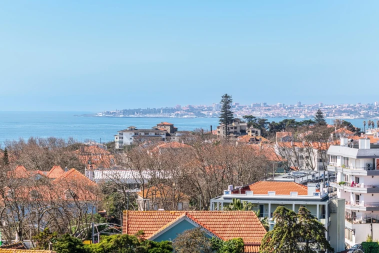 Apartamento T4 para Venda em Carcavelos e Parede Foto 27