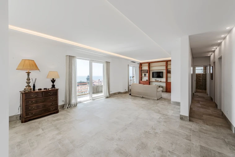 Apartamento T4 para Venda em Carcavelos e Parede Foto 6