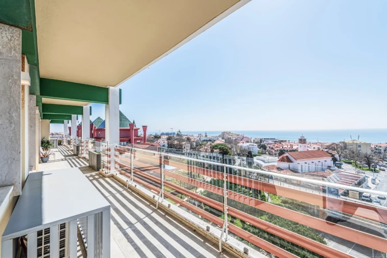 Apartamento T4 para Venda em Carcavelos e Parede Foto 24